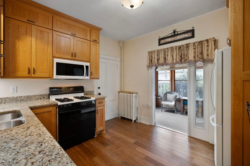 954 Westminster St, Saint Paul, MN 55130