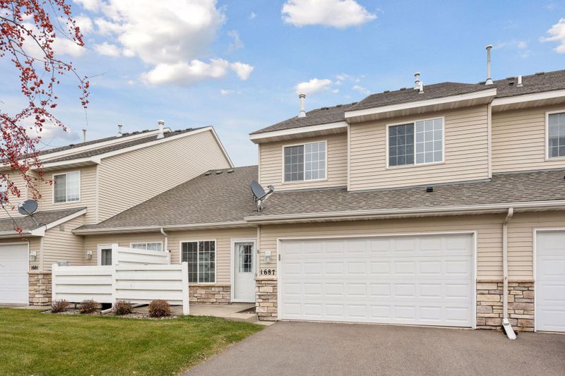 1687 Liberty Ln, Waconia, MN 55387
