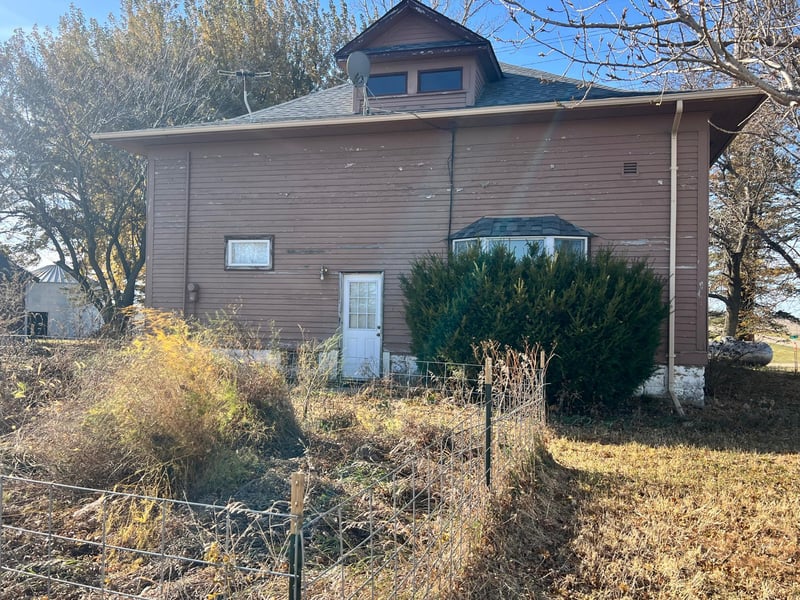 2962 360th Ave, Elmore, MN 56027