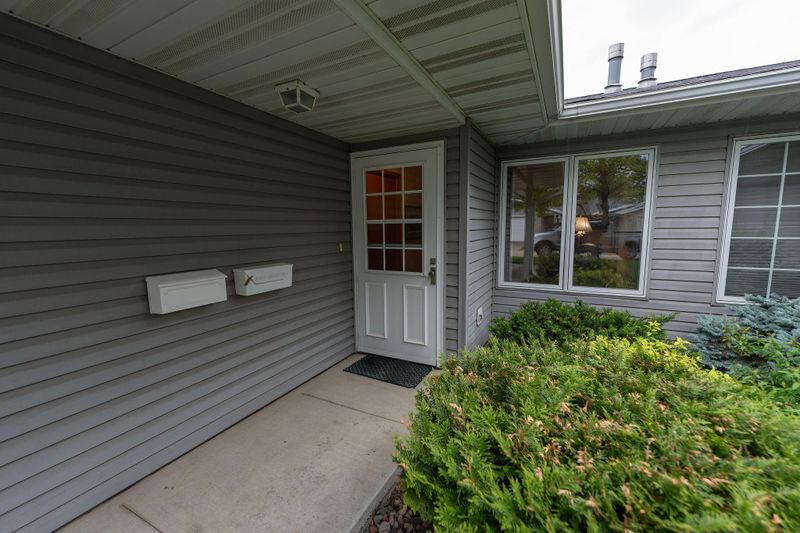 2842 19th Ave NW, Rochester, MN 55901
