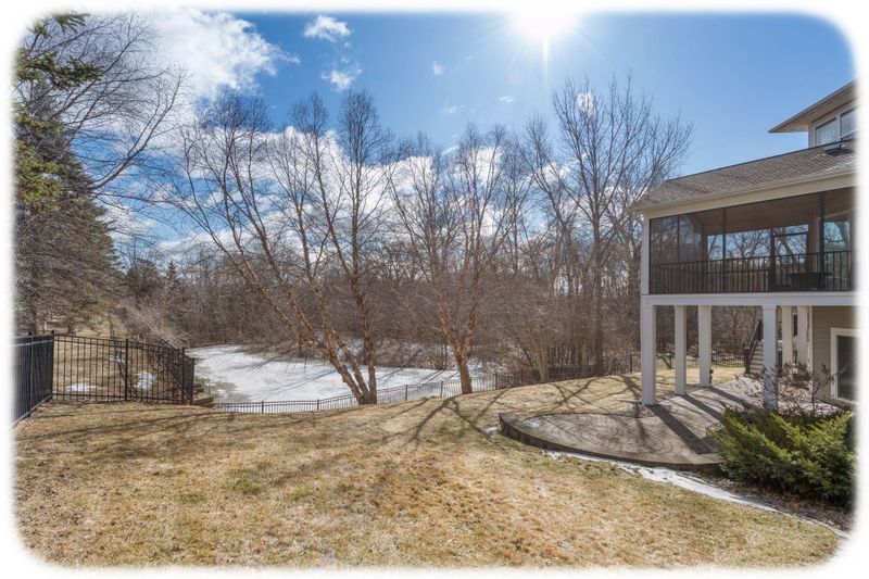 10084 Troy Ln N, Maple Grove, MN 55311