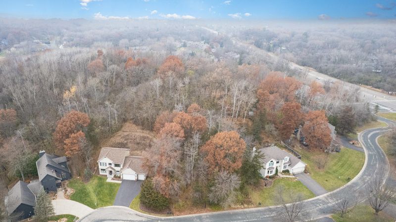 6250 Mallory Ln, Eden Prairie, MN 55346