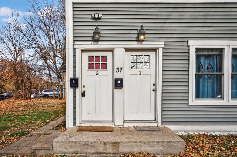 37 King St E, Saint Paul, MN 55107