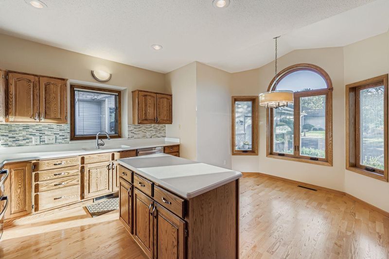 11760 88th Pl N, Maple Grove, MN 55369