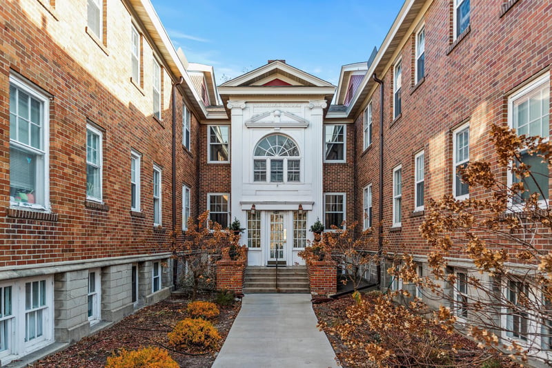 3909 Aldrich Ave S #3, Minneapolis, MN 55409