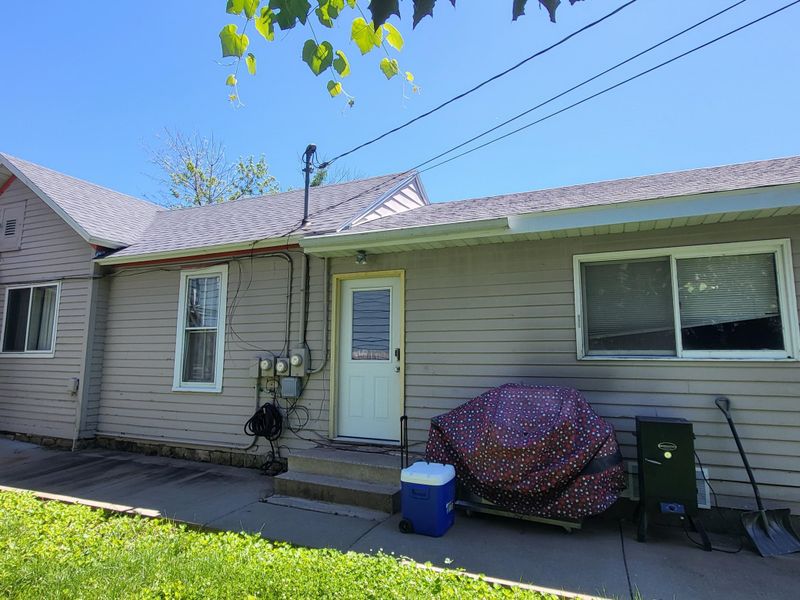 215 E 5th St, Winona, MN 55987