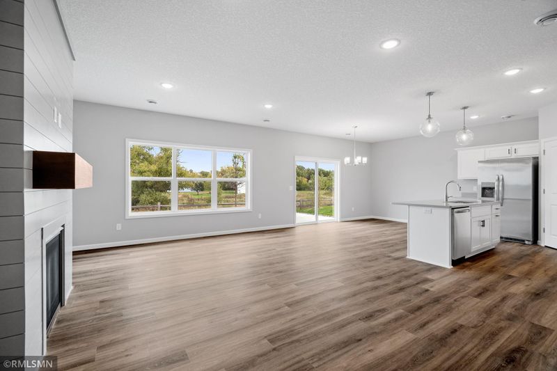 22367 Denmark Ct, Farmington, MN 55024