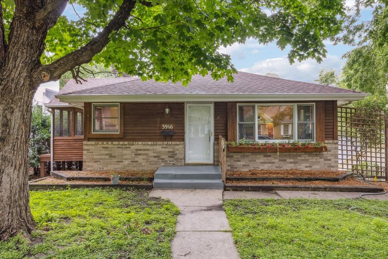 3916 Thomas Ave S, Minneapolis, MN 55410