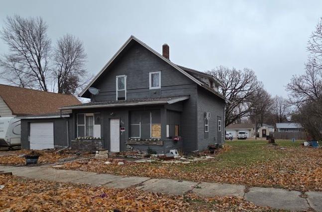 206 Chicago St, Lakefield, MN 56150