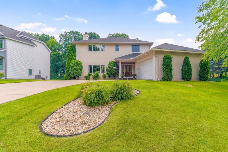 10535 Forestview Cir N, Champlin, MN 55316