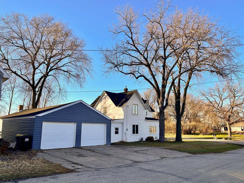 9630 Main St, Veseli, MN 55046