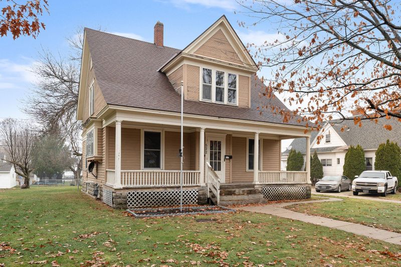 522 S Oak Ave, Owatonna, MN 55060