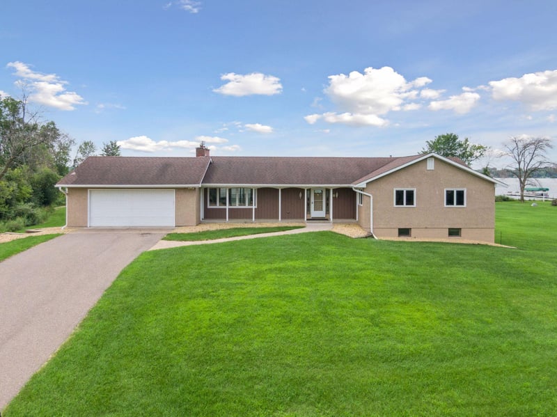 5281 217th St N, Forest Lake, MN 55025