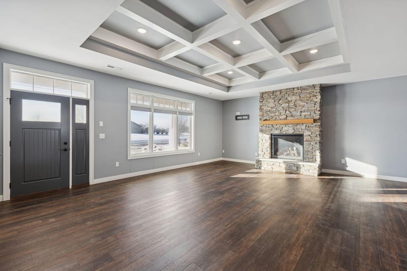 951 Cedar Ave E, Hector, MN 55342