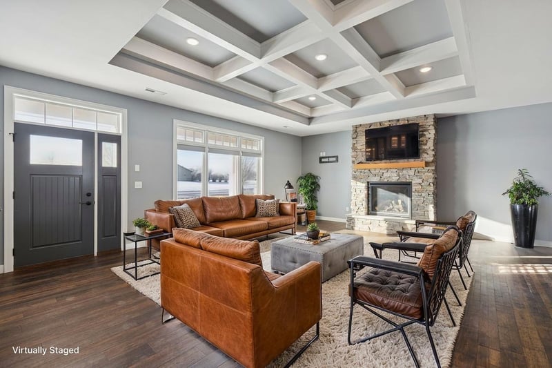 951 Cedar Ave E, Hector, MN 55342