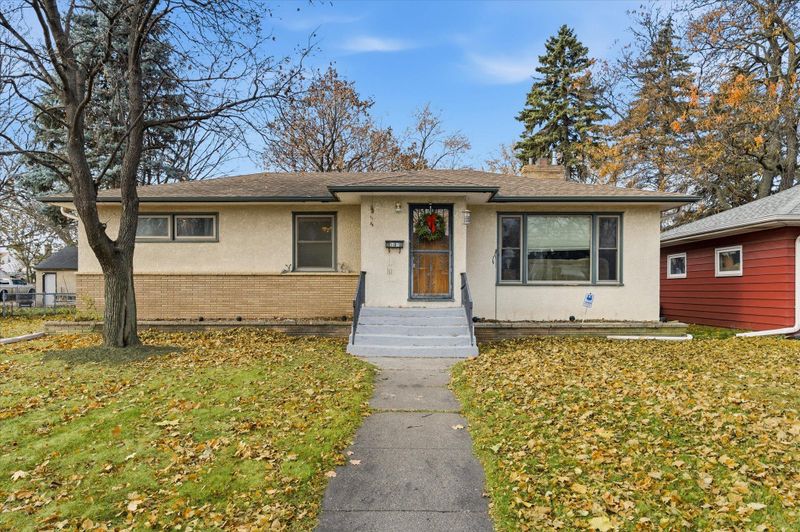 5121 Aldrich Ave N, Minneapolis, MN 55430
