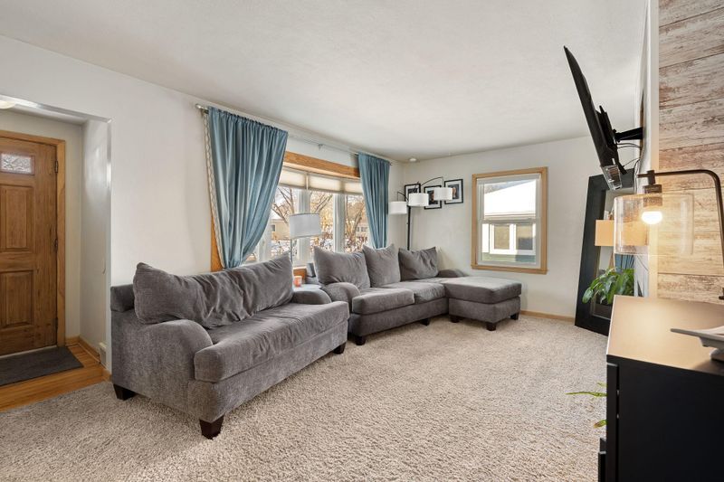 719 Truman Ave, Owatonna, MN 55060