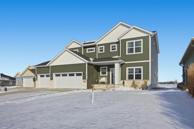 1610 5th Ave NE, Dilworth, MN 56529