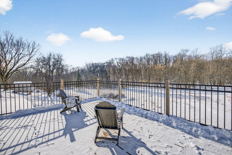 3709 Willow Heights Dr SW, Rochester, MN 55902