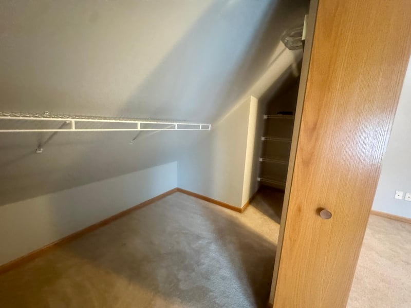 5239 N 6th St, Minneapolis, MN 55430