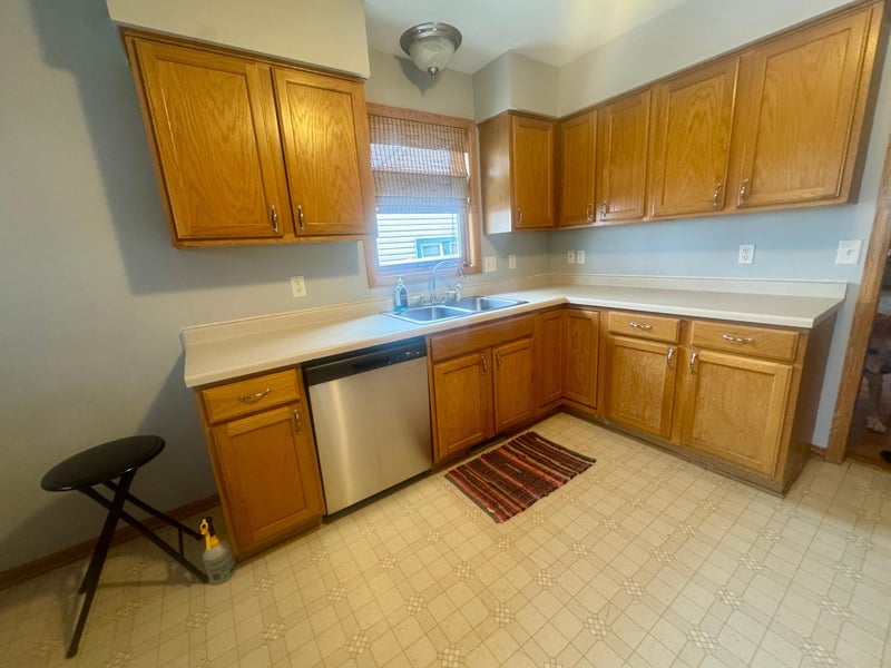 5239 N 6th St, Minneapolis, MN 55430