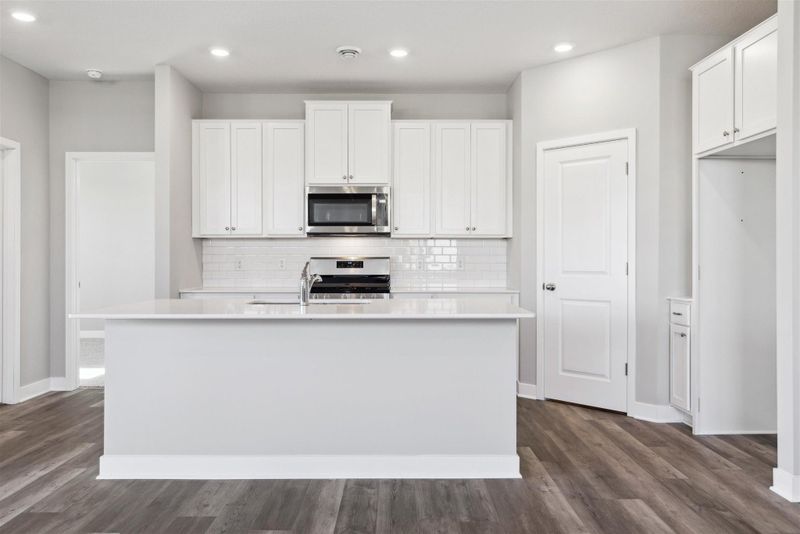 9810 Upper 89th St S, Cottage Grove, MN 55016