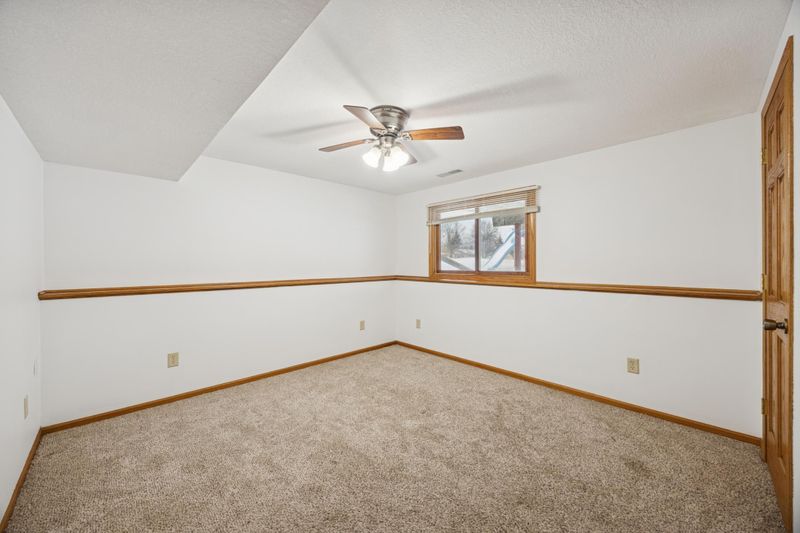 9648 Vincent Ave N, Brooklyn Park, MN 55444