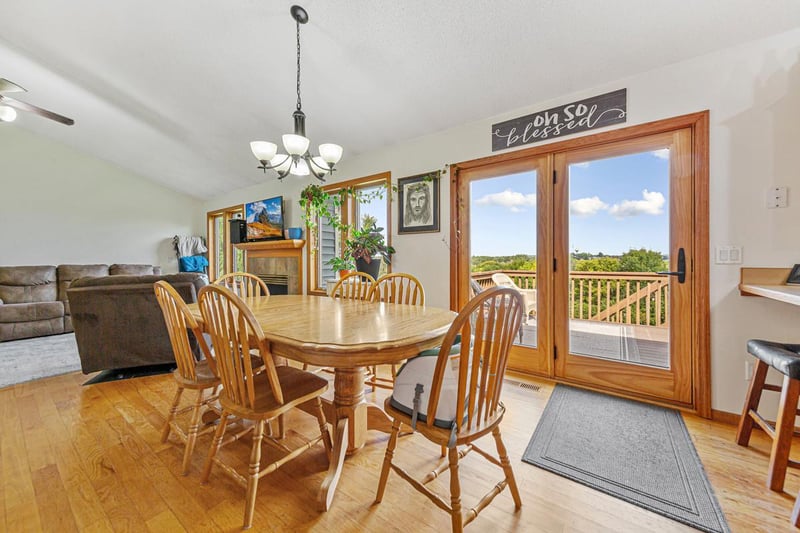412 Singing Hills Dr SE, Lonsdale, MN 55046
