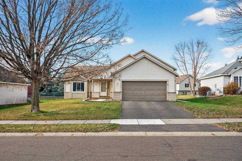 7390 Jordon Ave S, Cottage Grove, MN 55016