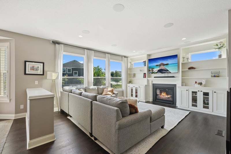 4106 San Vitero Ln, Victoria, MN 55318