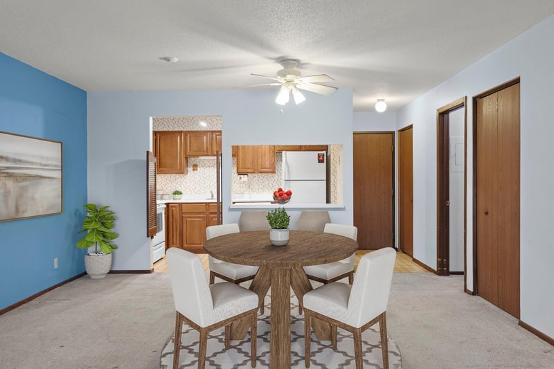 10451 Greenbrier Rd #B103, Hopkins, MN 55305
