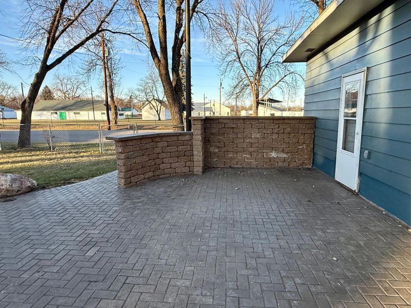 203 8th St SE, Barnesville, MN 56514