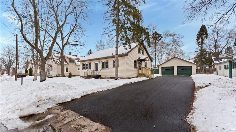 915 4th Ave SW, Pine City, MN 55063