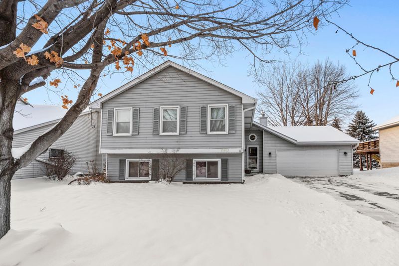 13912 Xerxes Ave S, Burnsville, MN 55337