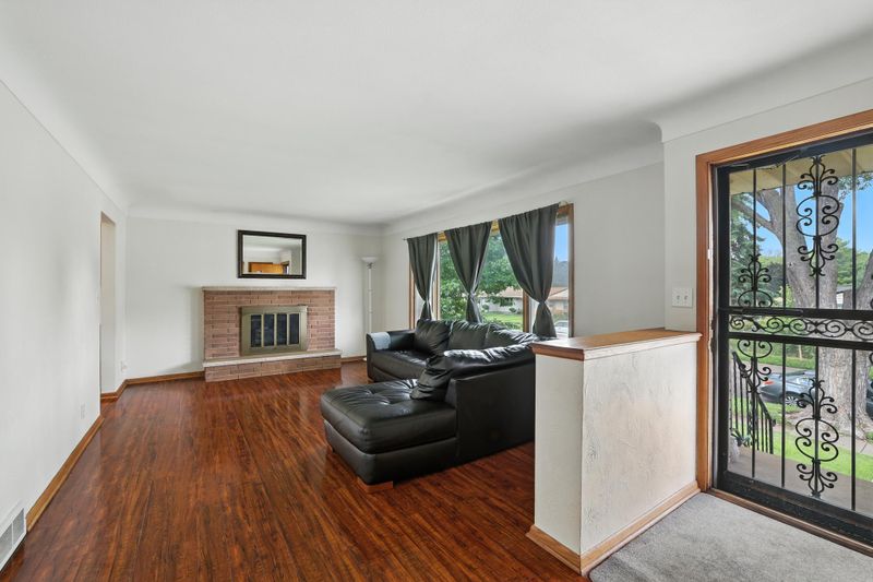 2168 5th St E, Saint Paul, MN 55119
