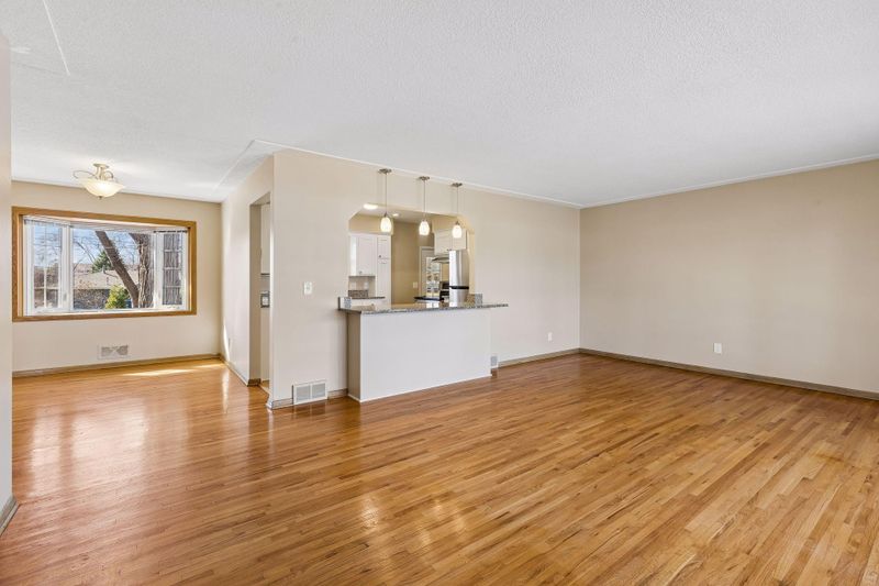 6350 Washington St NE, Fridley, MN 55432