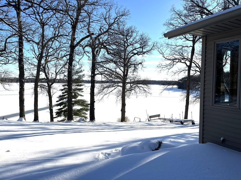 2 Coleman Ln, Fairmont, MN 56031
