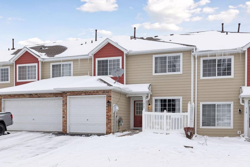 717 Mariner Way, Woodbury, MN 55129