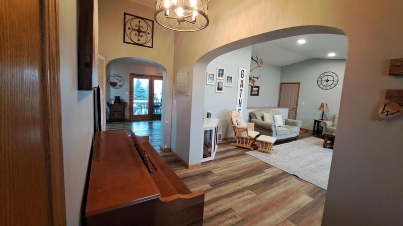 1016 2nd St NE, Elbow Lake, MN 56531