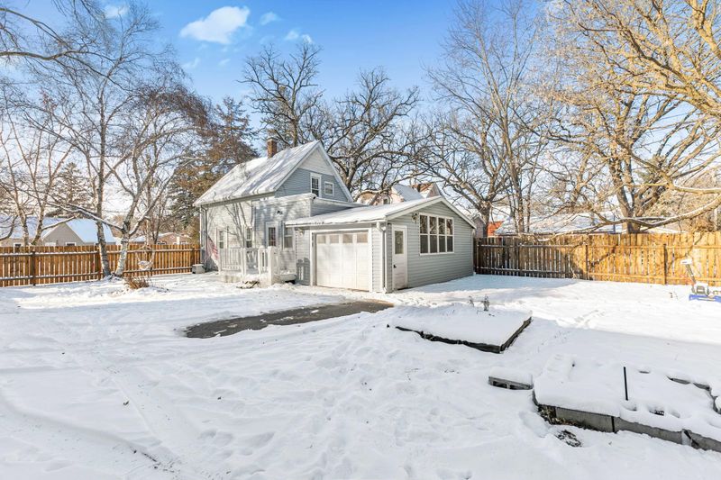 204 Wilson Ave NE, Saint Cloud, MN 56304