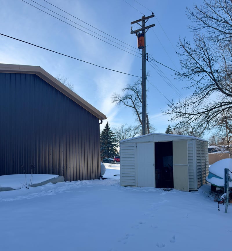 151 Draco Ave E, Cosmos, MN 56228