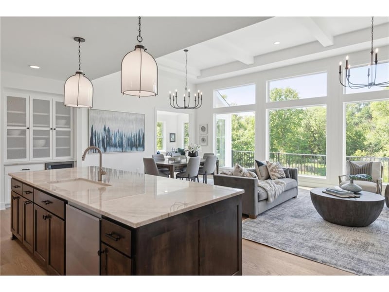 9215 Timberland Trl, Eden Prairie, MN 55347