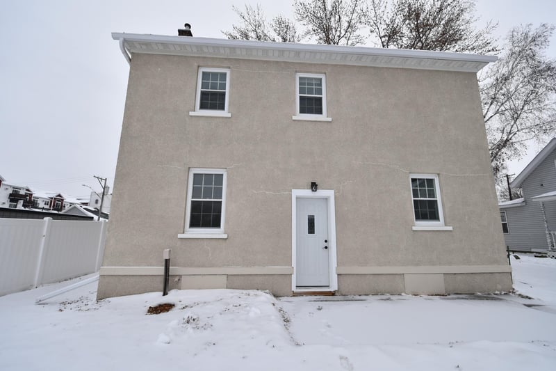 212 W 3rd St, Zumbrota, MN 55992