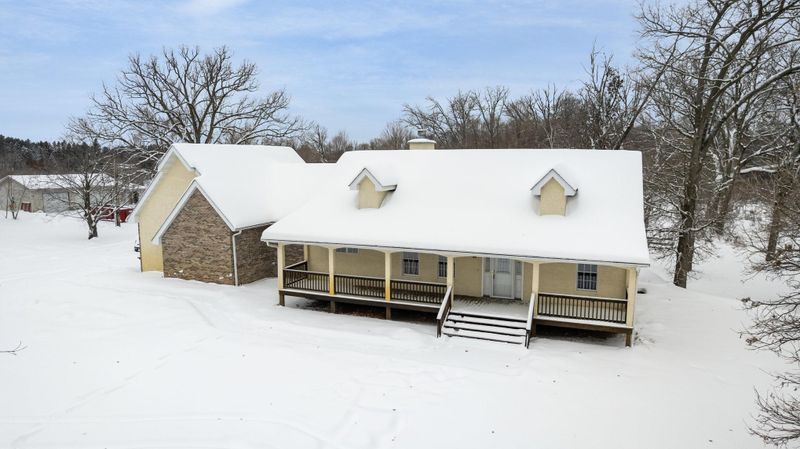 31522 Falcon Ave, Stacy, MN 55079