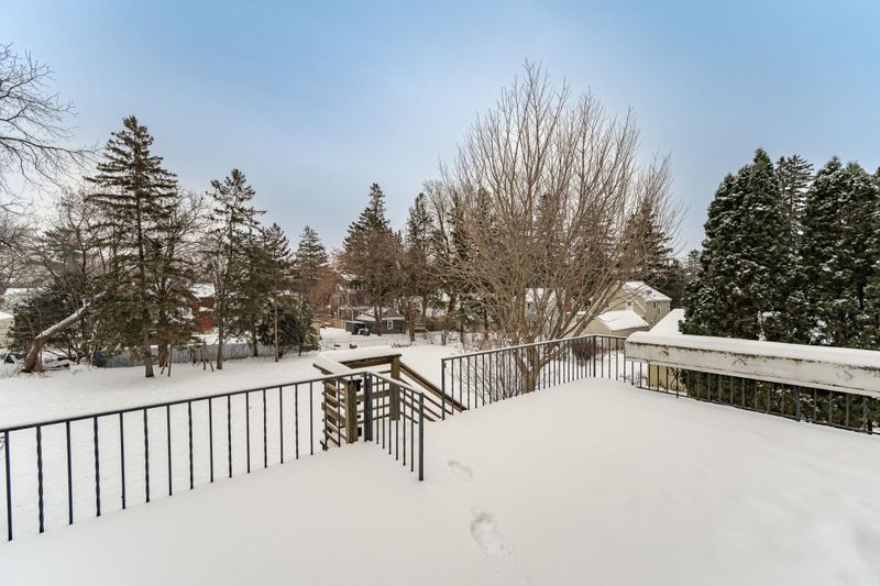 836 8th Ave SW, Rochester, MN 55902