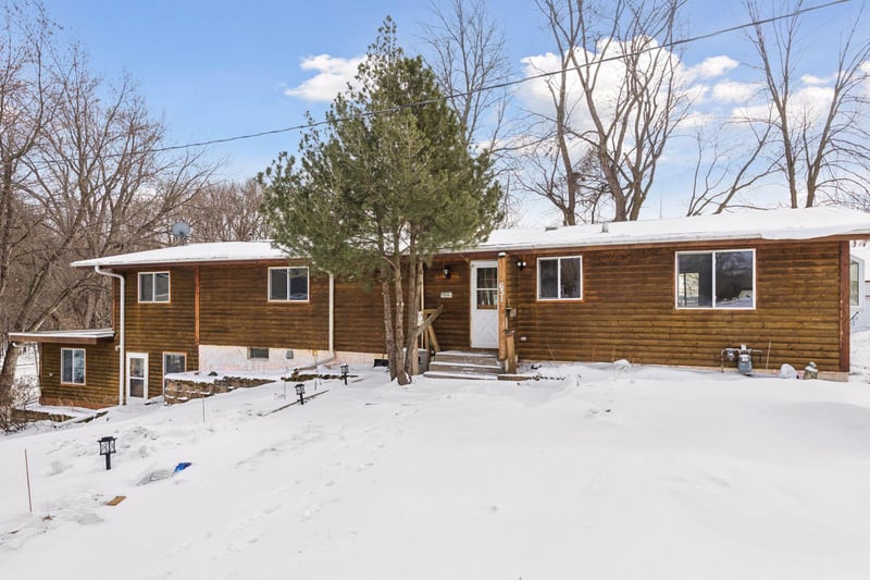 631 Broadway St E, New Germany, MN 55367