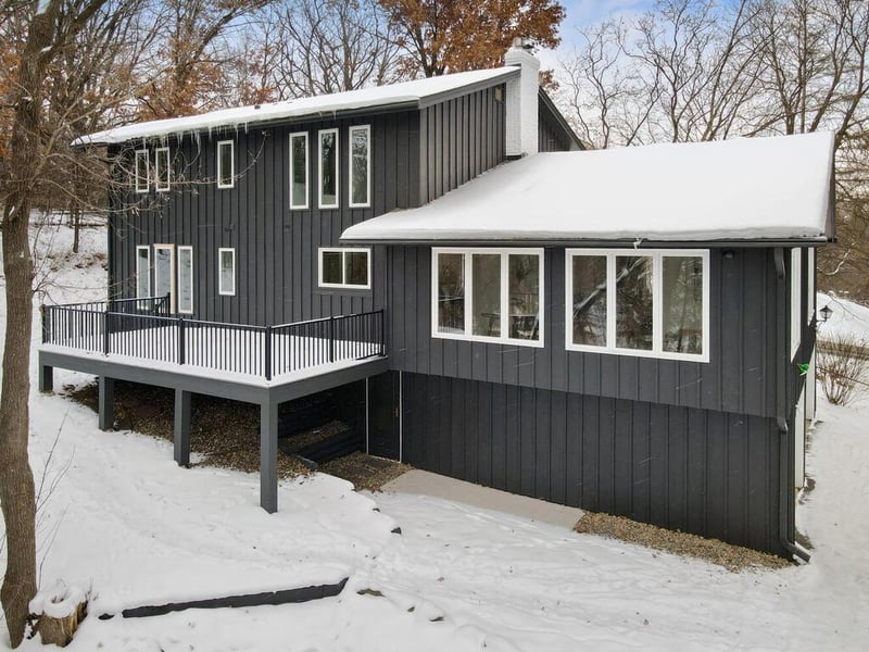 75 E Pleasant Lake Rd, North Oaks, MN 55127