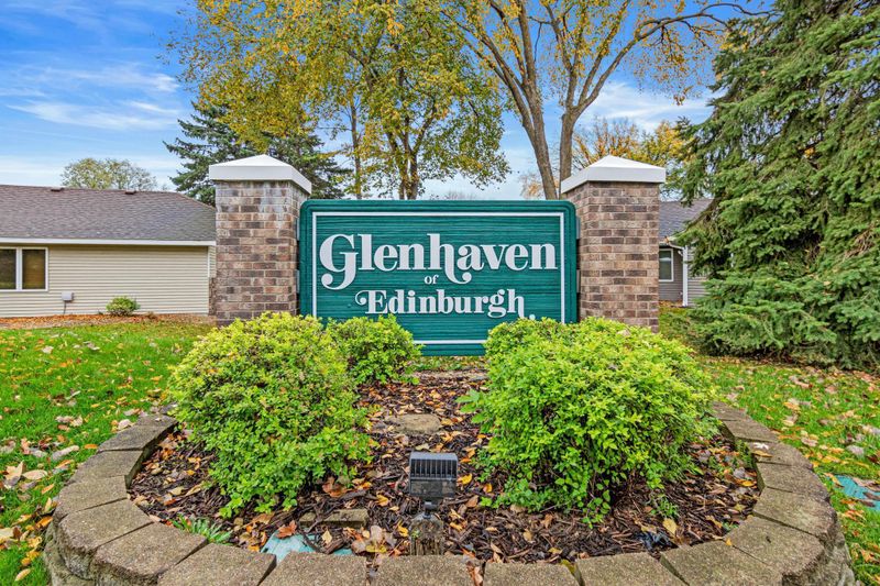 2013 91st Ln N, Brooklyn Park, MN 55443