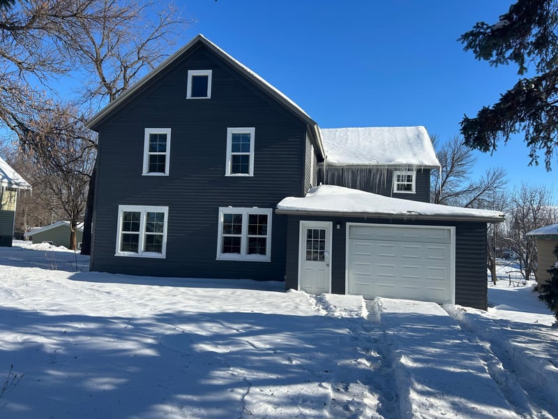 114 S Central Ave, Dalton, MN 56324