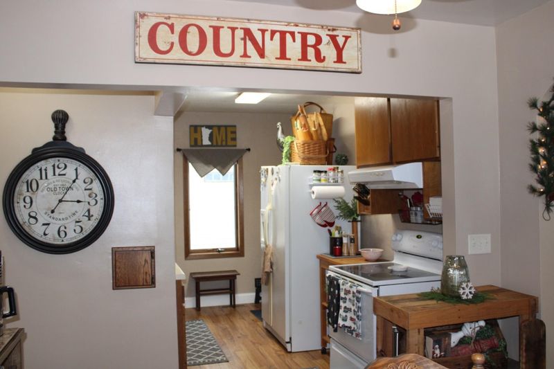1406 Marsh St, Mankato, MN 56001